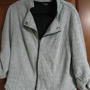 Torrid Honeycomb Black And White Moto Jacket Size 2x